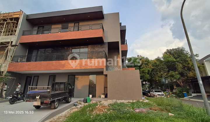 DIJUAL RUMAH HOOK MODERN MINIMALIS DI FERONIA PARK ALAM SUTERA DIJUAL RUMAH HOOK MODERN MINIMALIS DI FERONIA PARK ALAM SUTERA
