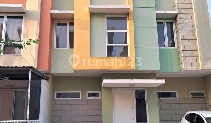 DISEWAKAN CEPAT RUMAH BAGUS SIAP HUNI DI ARCADIA GADING SERPONG