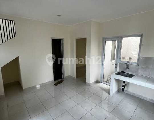 For Rent Nice Deluxe Type Hook House in Martinez Cluster At Symphonia Gading Serpong