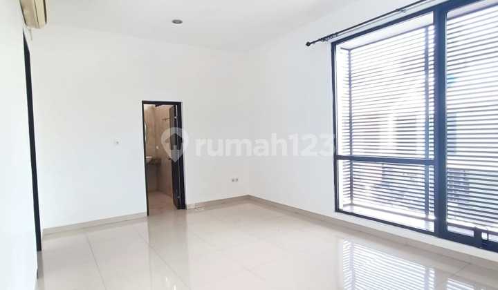 FOR SALE OR RENT, A BEAUTIFUL AND TIDY HOUSE IN SUTERA PALMYRA ALAM SUTERA.