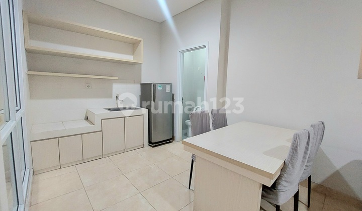 Dijual/Sewa Rumah Rapih Terawat Furnished di Hyland Greenwich Park Bsd 2