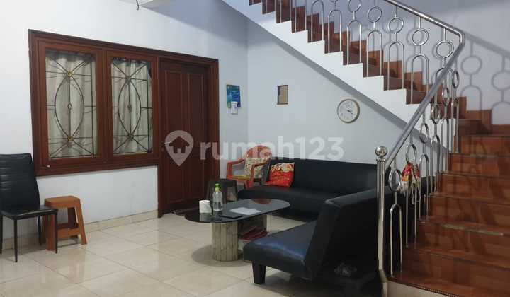 DISEWAKAN RUMAH RAPIH, BAGU SIAP HUNI DI VILLA MELATI MAS BSD 2