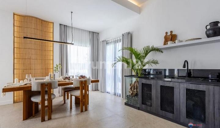 Villa 2 Bedrooms For Sale, in Ungasan  