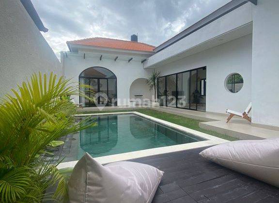 Luxury Villa 2BR For Rent, Cemagi Area 1