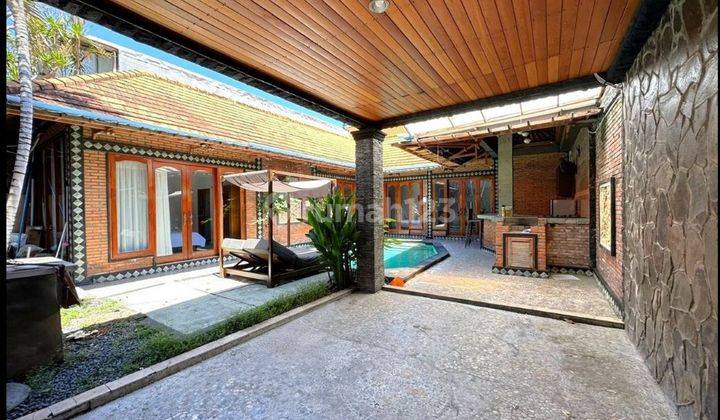 Villa In Prime Location For Rent, Seminyak Area 1