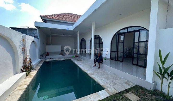 Beautiful Villa 3BR For Rent in Canggu Area 1