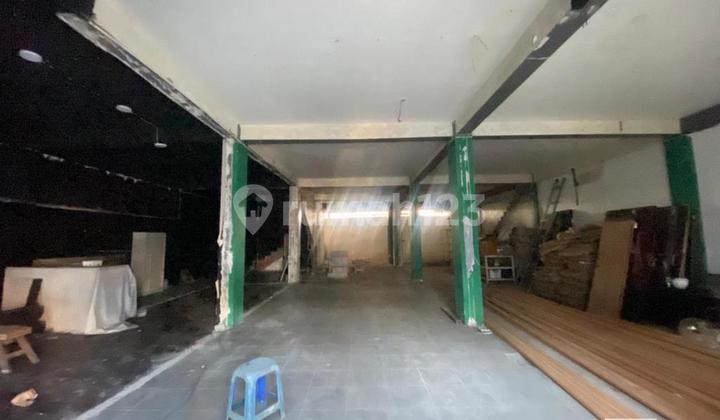Spacious Commercial Property Ex Bar For Rent In Prime Kuta