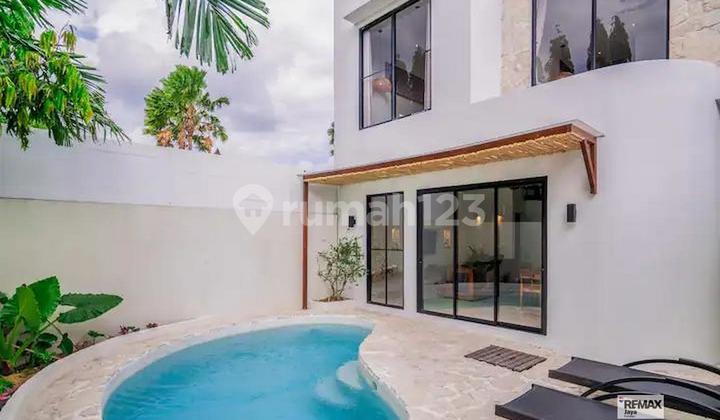 Villa For Rent In Padang Linjong, Canggu