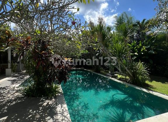 Villa For Leasehold 27,5 years In, Cemagi Villa For Leasehold 27,5 years In, Cemagi