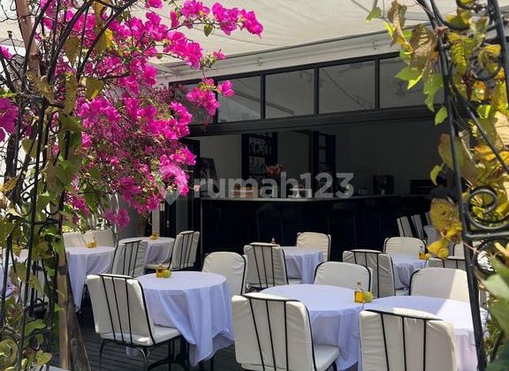 Commercial Space Leashold For 4 Years Prime Restaurant Location In Berawa, Canggu