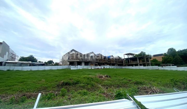 LAND 9 ARE FOR SALE PERERENAN LAND 9 ARE FOR SALE PERERENAN