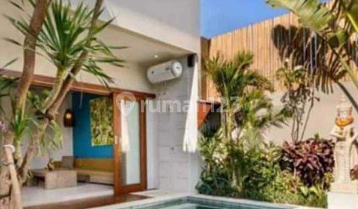 Villa Modern 3 Bedroom with Rooftop & Pool For Sale In Pererenan