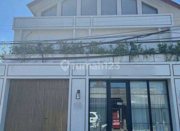 Shop 2 floor For rent, Pererenan area 1