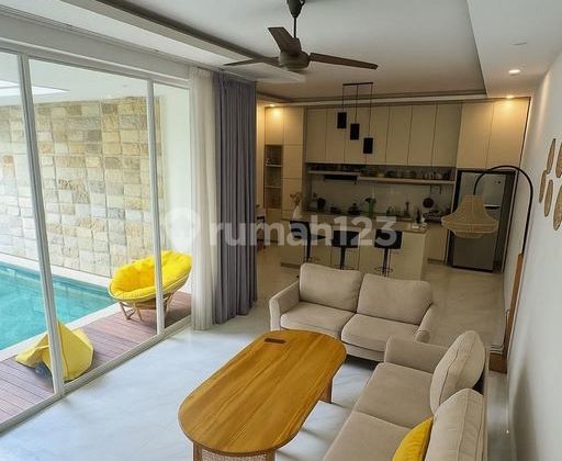 Semi-Villa House With Private Pool For Sale In Jimbaran Semi-Villa House With Private Pool For Sale In Jimbaran