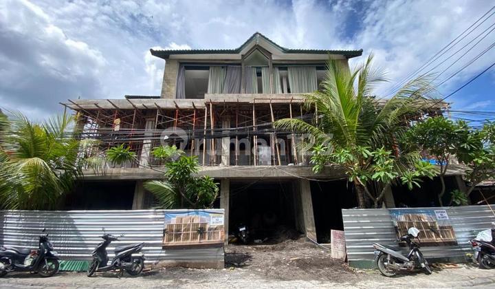 2-Storey Commercial Space For Rent in Seminyak 2-Storey Commercial Space For Rent in Seminyak