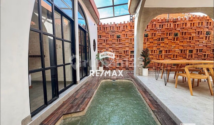 Private Pool 2 Bedroom Villa For Leasehold In Sanur 25 Years