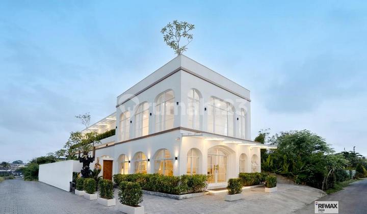 Villa 4 Bedroom For Rent In Cemagi