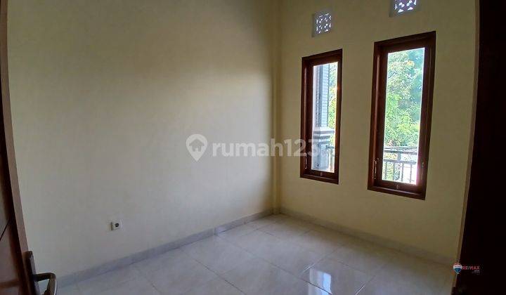Ruko 2 Lantai Disewakan Di, Kedungu 2