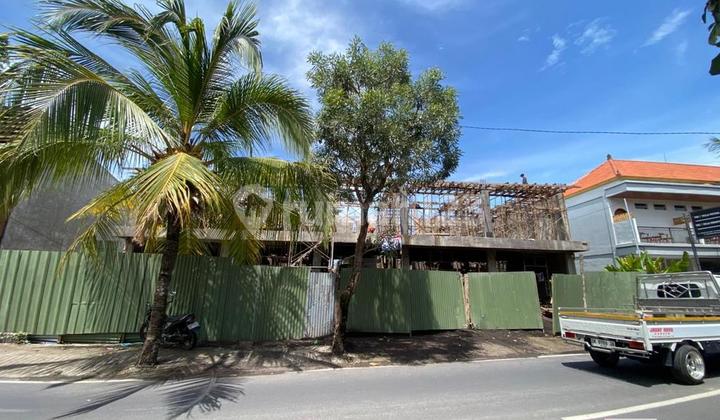 Modern Two-Storey Shop Houses For Rent In Pererenan 2