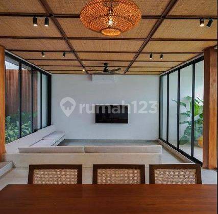 Tropical Modern Villa 3BR For Lease, Berawa Canggu 2