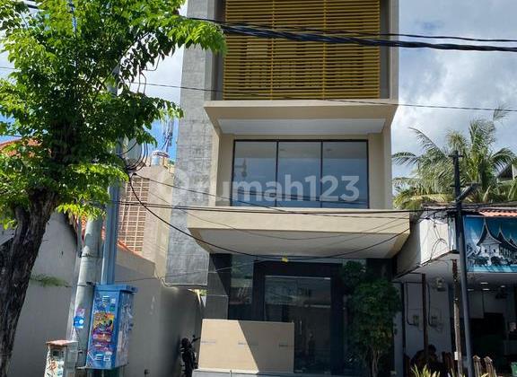 3 Storey Shophouse For Rent, In Legian, Kuta Area