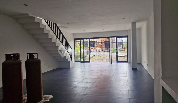 Shop For Rent Prime Location In Berawa