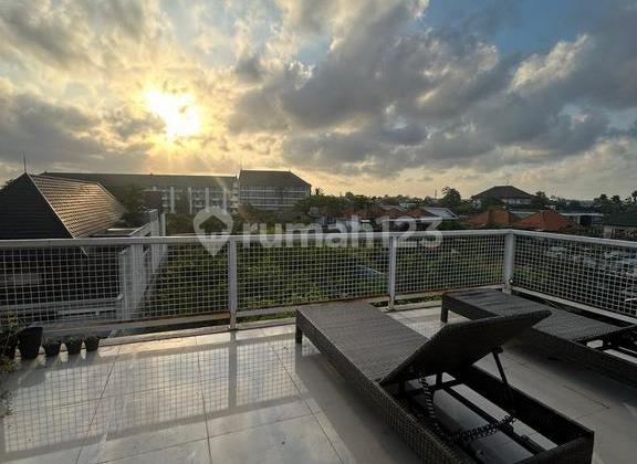 Luxury Villa With 5 Bedrooms and Rooftop For Sale In Prime Seminyak Area