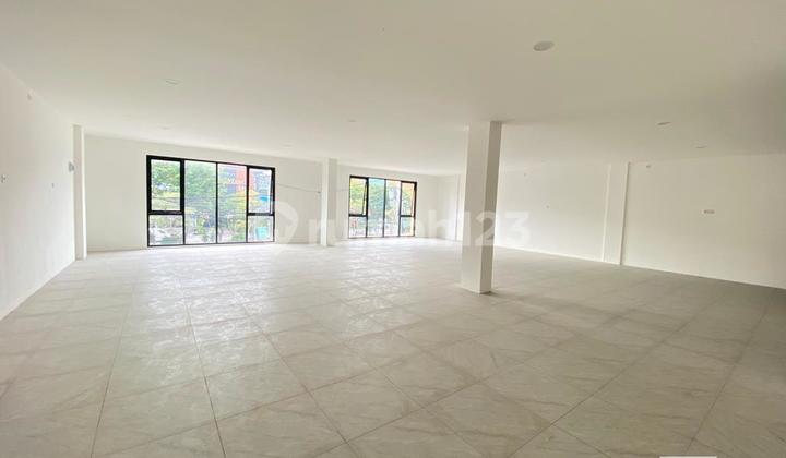 2 Ruko Gandeng Siap Pakai Di Kawasan Komersial Cocok Untuk Bisnis Skala Besar Disewakan Di Kuta