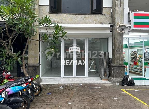 Two Storey Shop Houses For Rent Prime Location In Seminyak Two Storey Shop Houses For Rent Prime Location In Seminyak