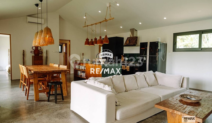 Spacious 4 Bedroom Villa In A Peaceful Neighborhood For Rent In Babakan, Canggu