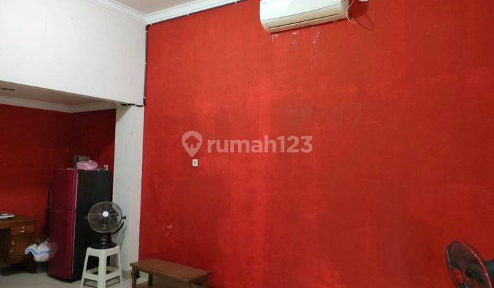 Rumah 2,5 Lantai Strategis Tengah Kota Bagus 2