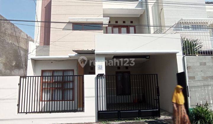  Rumah Modern 2 Lantai Murah Di Solo Kota Dekat Rs JIH 2