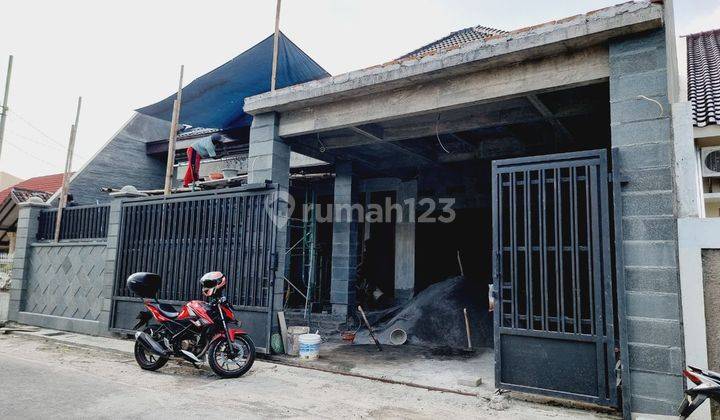 Rumah Mewah Finishing  Baru di Sumber, Banjarsari 1