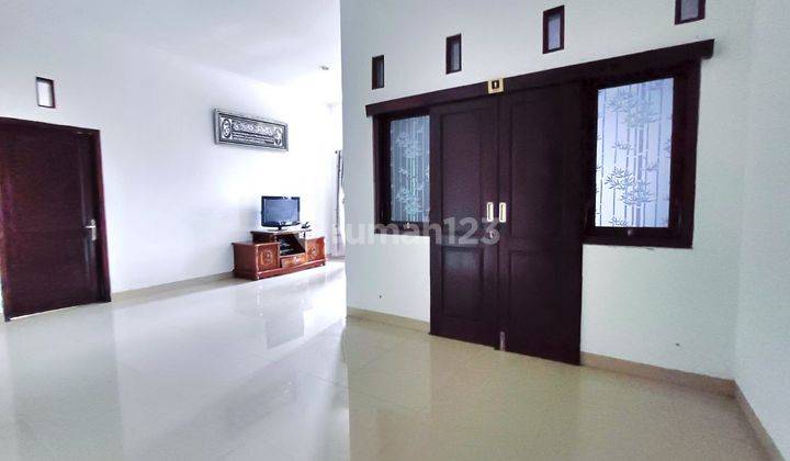  Rumah Cluster 2Lt Bagus Semi Furnished di Gonilan, Kartosuro 2