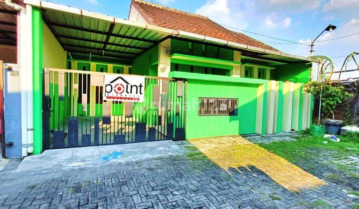  Rumah Bagus Semi Furnished Dekat Pintu Tol Klodran 1