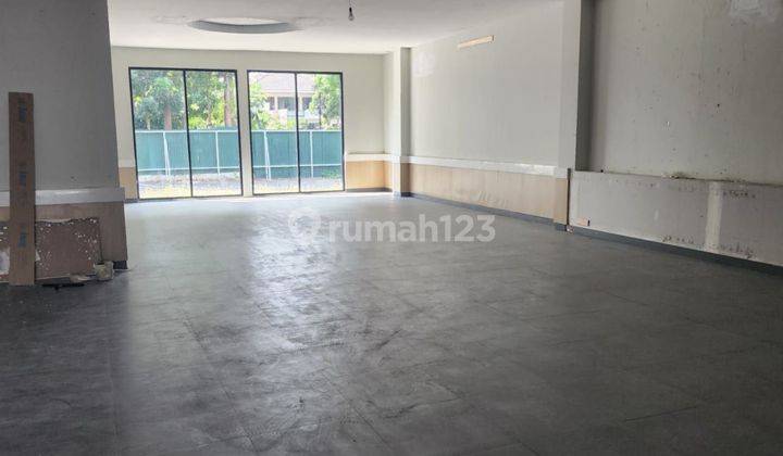 Ruang Usaha Komersial Cocok Untuk Kantor, Resto Tengah Kota Solo 2