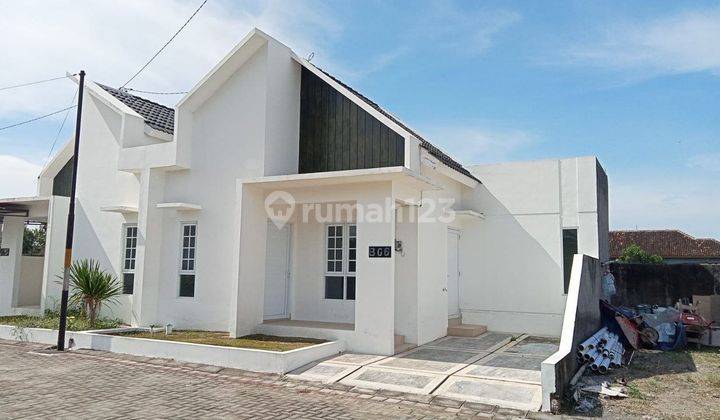 Rumah Baru Bagus Siap Huni SHM di Ngawen 1