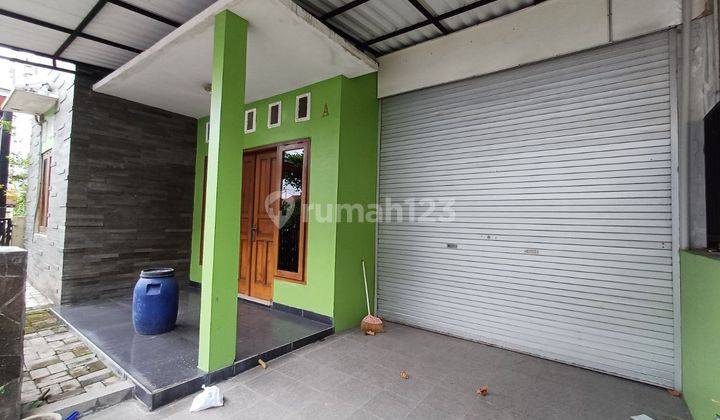 Rumah 2 Lantai Furnish Dekat Luwes Gentan 2