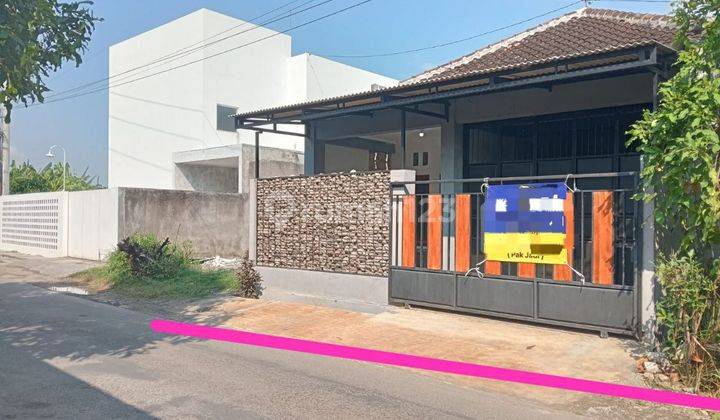 Rumah Bagus Luas Siap Huni Letak Strategis 1