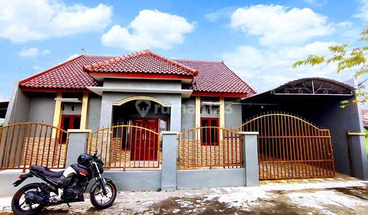 Rumah Bagus Strategis Dan Nyaman Siap Huni 1