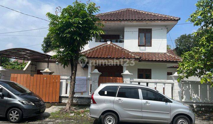 Rumah Tengah Kota Luas 2 Lantai Bisa Buat Hunian & Kantor  1