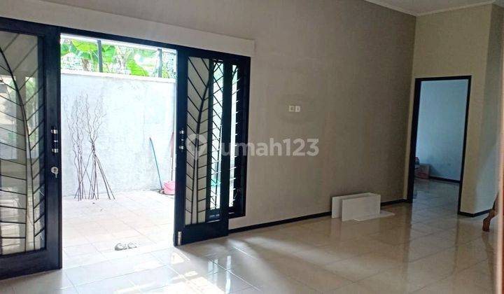 Rumah Hook Terawat Siap Huni Lingkungan Nyaman 2