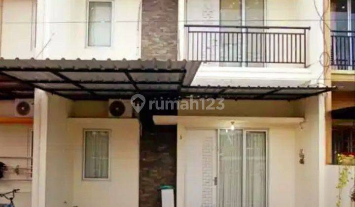 Rumah Bagus 2 Lt Perumahan Dekat Luwes Gentan 2