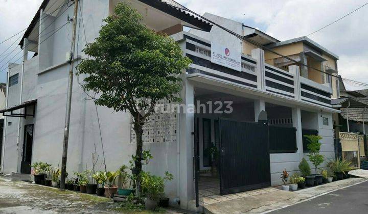 Rumah Bagus 2 Lt Siap Huni Dekat Luwes Gentan 1