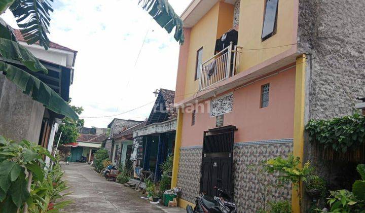 Rumah Kost Aktif Bagus 2 Lt Dekat Kampus Ums 1