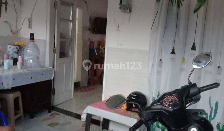 Rumah Bagus Lantai 1.5 Terawat Siap Huni 2