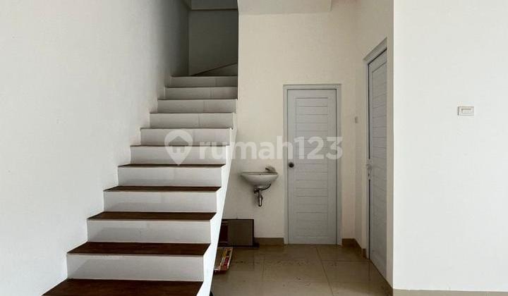 House For Sale Ready to Move In 2