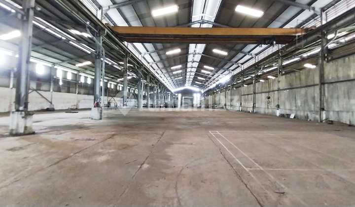 Cheap Warehouse for Rent Negotiable Price in Bekasi City Near Summarecon Mall Bekasi Cheap Warehouse for Rent Negotiable Price in Bekasi City Near Summarecon Mall Bekasi