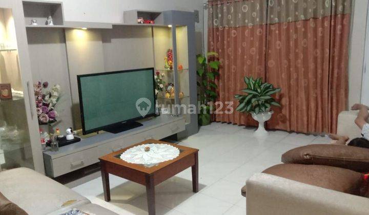 Rumah minimalis terawat di Sanggar Hurip Soekarno Hatta 2