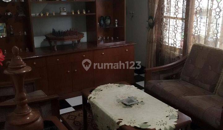 Rumah minimalis di Dago Bukt Pakar 2